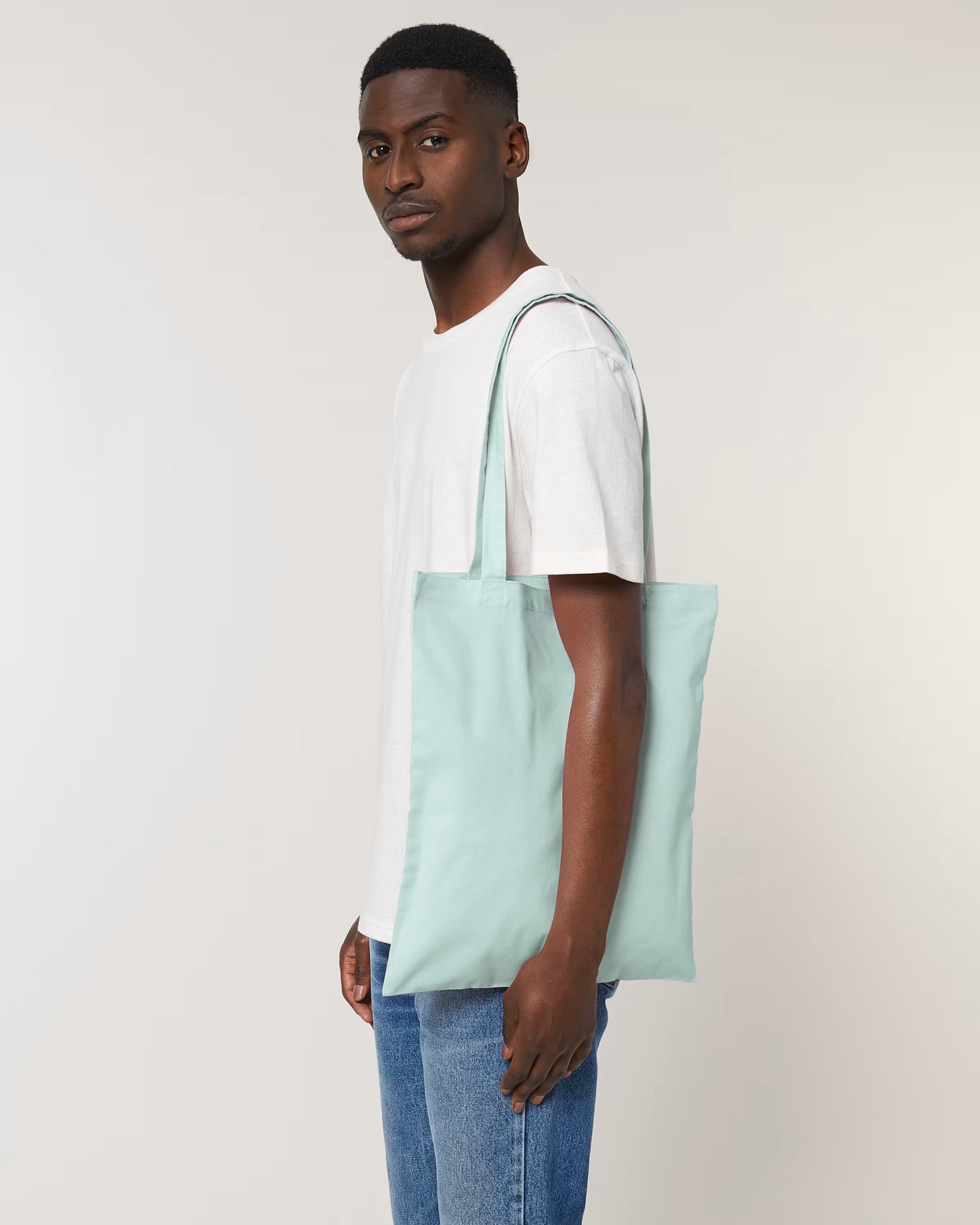 Light tote bag