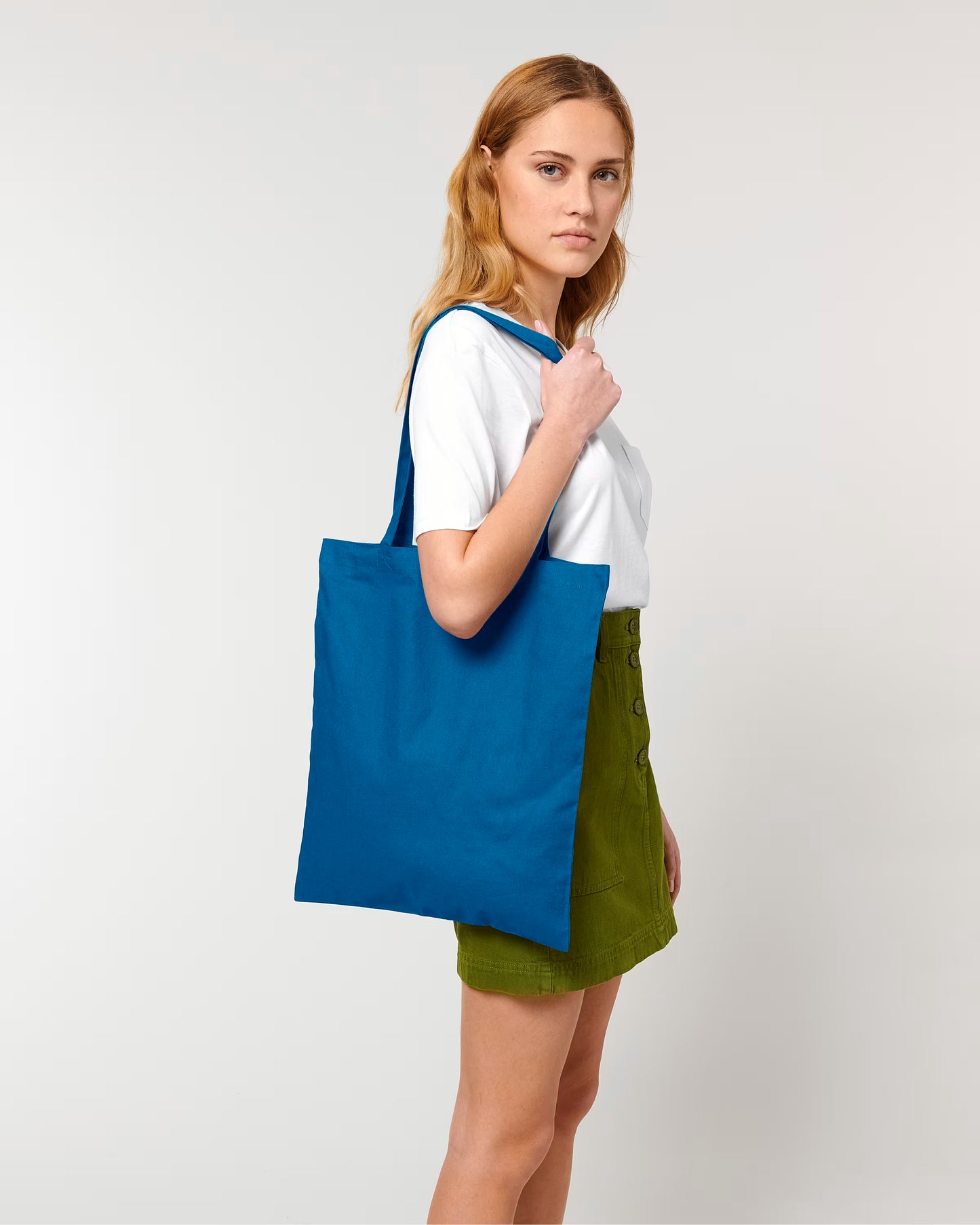 Light tote bag